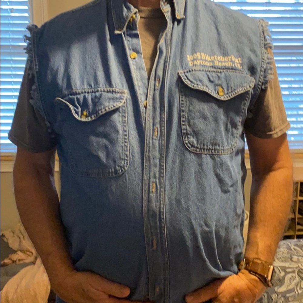 Jean vest - Picture 3 of 4